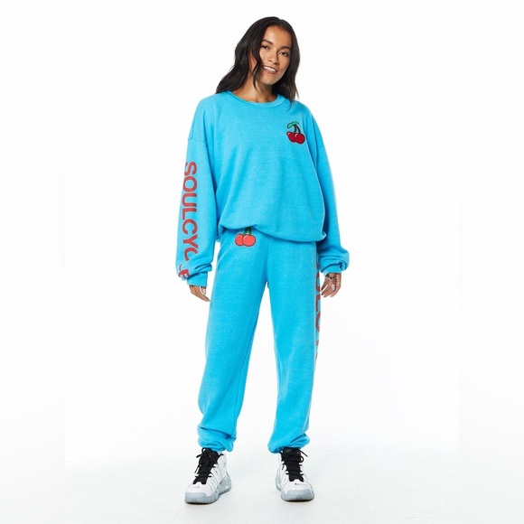 Aviator Nation x Soul Cycle Hamptons Cherry Ocean Blue Crewneck/Sweatshirt 🩵🍒 - Picture 13 of 16